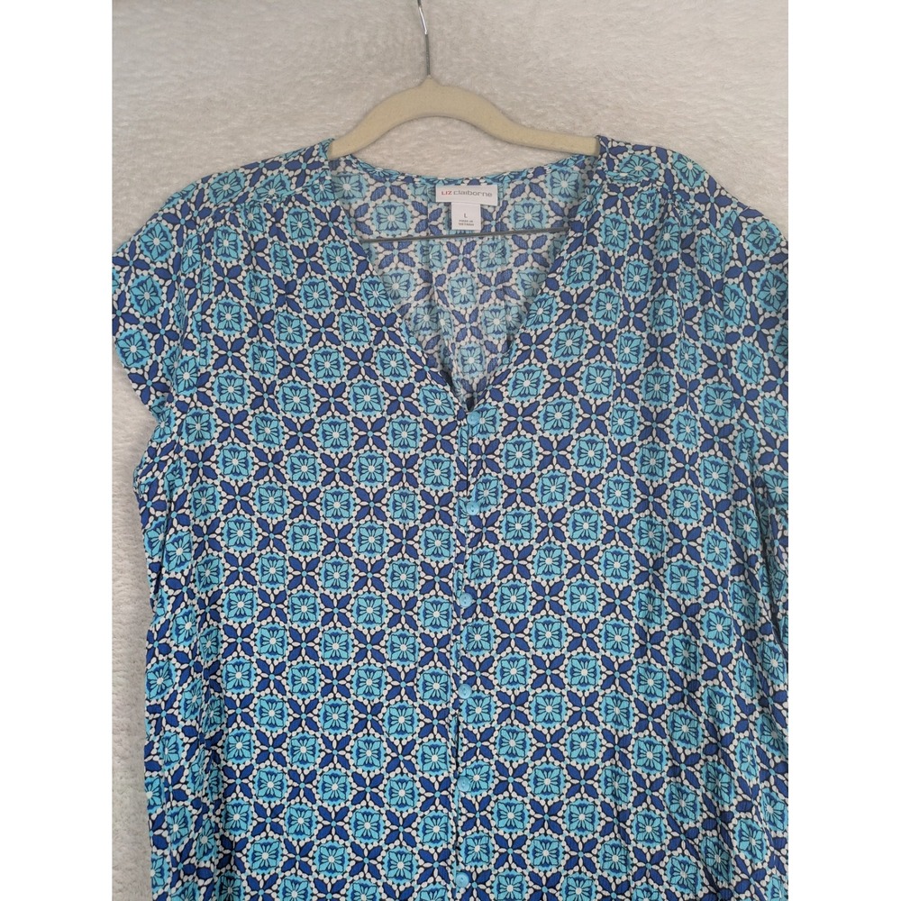 Liz Claiborne Button Down Top Women L Blue Geometric Floral V-Neck Short Sleeve - Picture 4 of 9